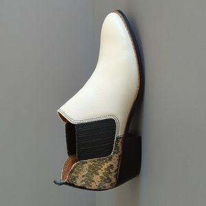 Coach Leather Ankle Boots Size 6.5B